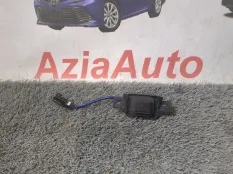 Кнопка открывания багажника Toyota Camry XV70