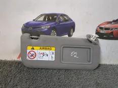 Козырек солнцезащитный правый Toyota Camry XV70