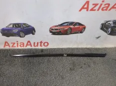 Молдинг стекла задний правый Kia Stinger