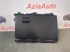 Бардачок Toyota Corolla E210