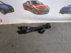 Рычаг задний правый Toyota GT86 1