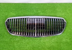 Решетка радиатора Maybach W223