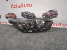 Фара правая Kia Ceed 3