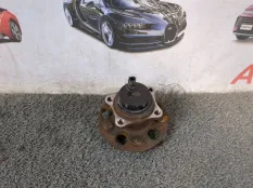 Ступица задняя Toyota Camry XV70