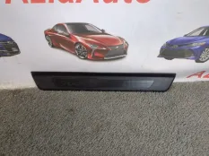 Накладка на порог салона передняя правая Hyundai