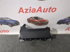 Подушка безопасности в колени Toyota Camry XV70