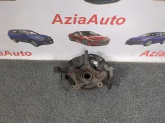 Кулак поворотный передний правый Kia Ceed 3
