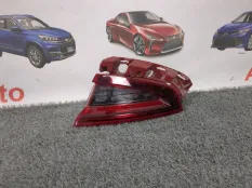 Фонарь правый Kia Stinger