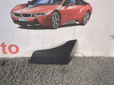 Накладка в салоне правая Kia Stinger