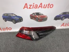 Фонарь правый Toyota Camry XV70