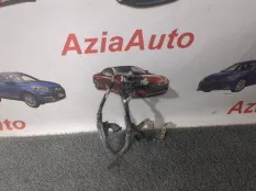 Клемма аккумулятора Toyota Rav4 50