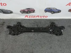 Крепление балки подвески переднее Toyota Camry