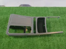 Накладка консоли Kia Stinger