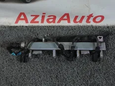 Топливная рейка Toyota Rav4 50