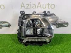 Фара правая Hyundai Staria US4