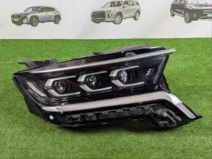 Фара правая Kia Sorento MQ4