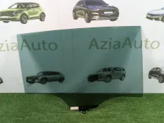 Стекло двери заднее правое Kia Sportage QL