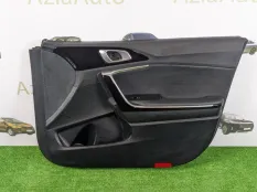 Обшивка двери передняя правая Kia Ceed CD