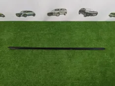Молдинг двери задний правый BMW X5 F15