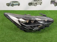 Фара правая Kia Stinger CK