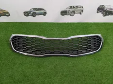 Решетка радиатора Kia Cerato YD