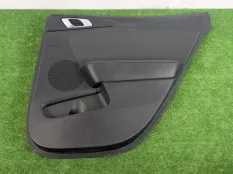 Обшивка двери задняя правая Kia Ceed CD