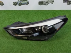 Фара левая Hyundai Tucson TL