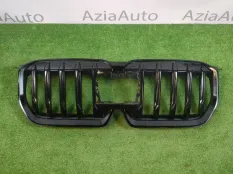 Решетка радиатора BMW X1 U11