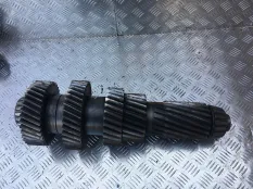 1315303042 Вал КПП промежуточный в сборе ZF 16/151