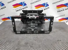 82300079 Рама стойка консоли Renault T
