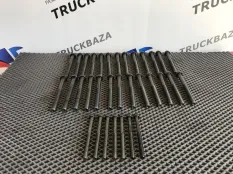 1689271 Комплект болтов ГБЦ Daf XF106