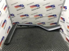 84294032 Панель в торпедо Volvo FH