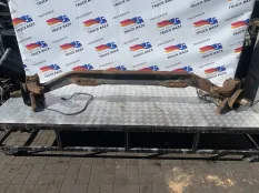 1394399 Балка передняя