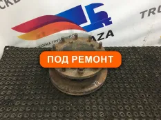 1818004 Ступица передняя