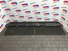 1182524 Средняя стойка полуприцепа