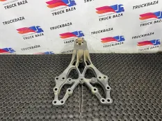 GC465A586FA Кронштейн полурессоры правый