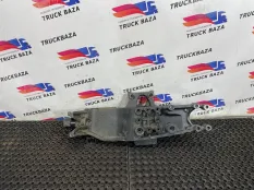 JC465C080AB Кронштейн бампера правый Ford F-MAX