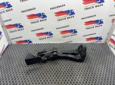 JC465F141142 Кронштейн кабины Ford F-MAX