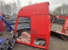 Боковина кабины левая Renault T