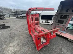 Правая часть кабины Iveco Stralis