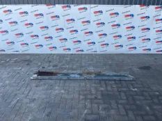 Лонжерон левый Полуприцепы Schmitz