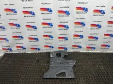 2626004 Кронштейн брызговика правый