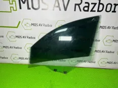 Стекло двери Renault Arkana
