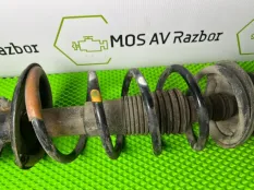 Амортизатор подвески Renault Duster