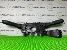 Блок подрулевых переключателей Renault Arkana