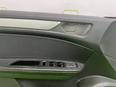 Обшивка боковой двери Renault Arkana
