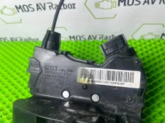 замок двери Geely Atlas Pro
