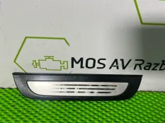 Накладка на порог салона Geely Atlas Pro