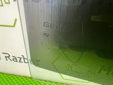Стекло двери Geely Coolray