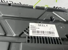 Панель приборов Geely Coolray